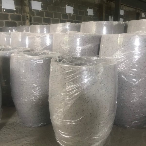 Chậu xi măng nhẹ